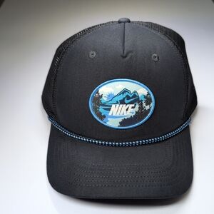 Nike Rise Structured Outdoor Trucker Cap Adjustable Hat HJ7133-010 Black L/XL
